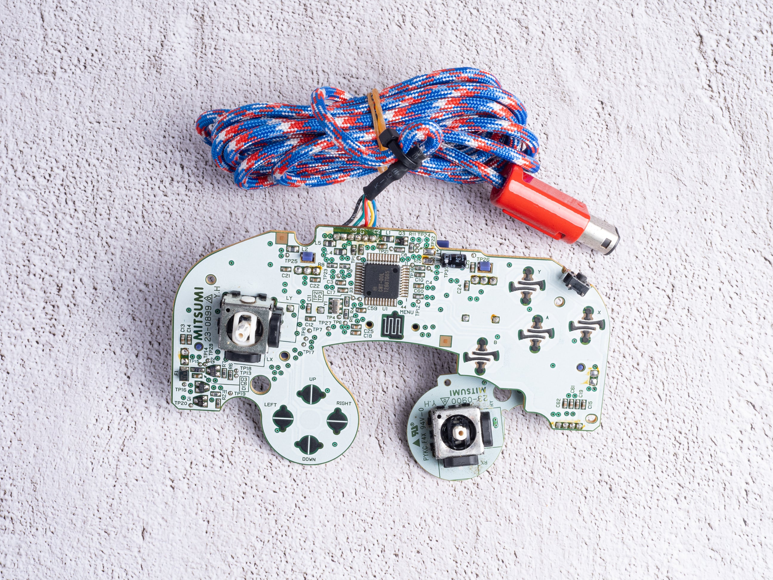 Super Mario / Speedrun - Custom Painted GameCube Controller