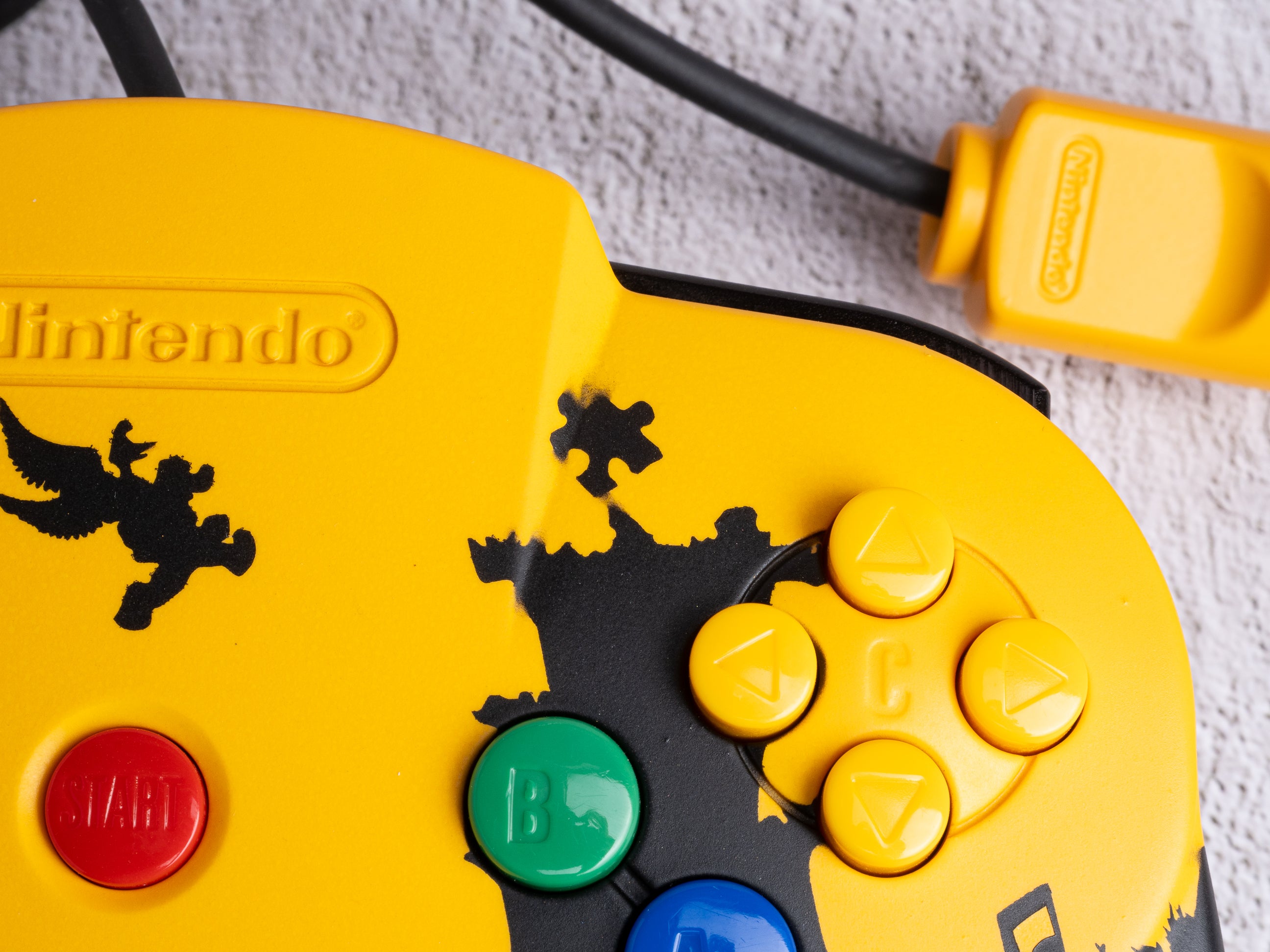 Banjo-Kazooie - Custom Painted Nintendo 64 Controller (OEM)