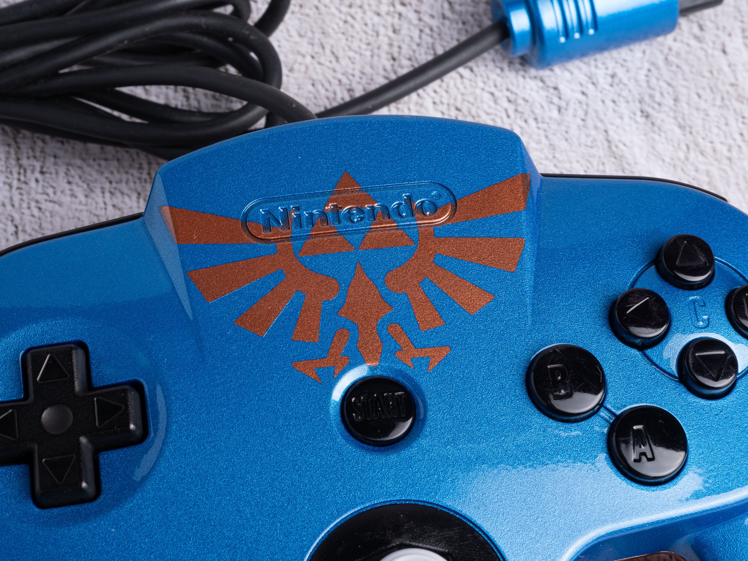 B-STOCK - Ocarina of Time - Custom Painted Nintendo 64 Controller (OEM)