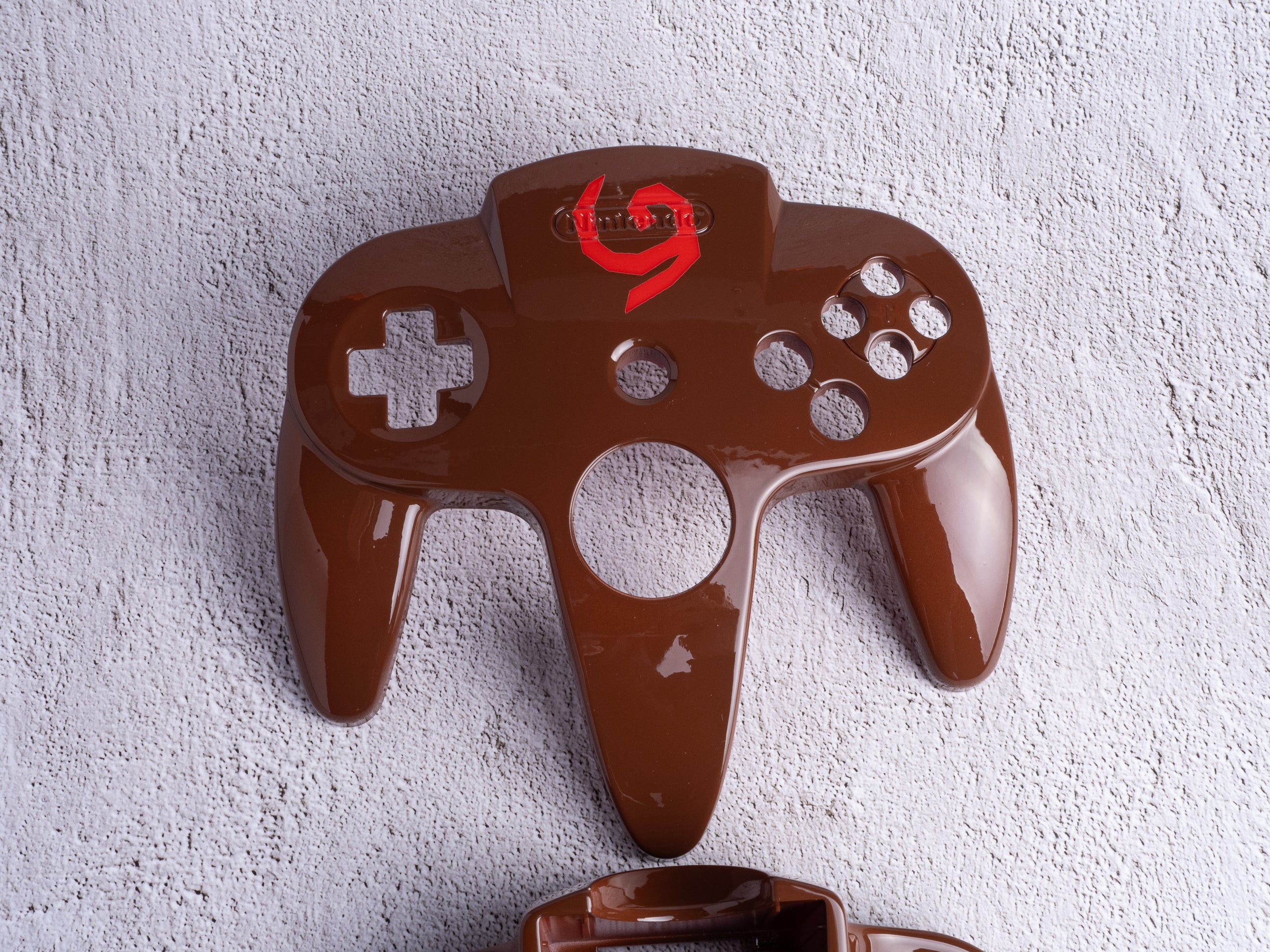Deku Shield - Custom Painted Nintendo 64 Controller Shells