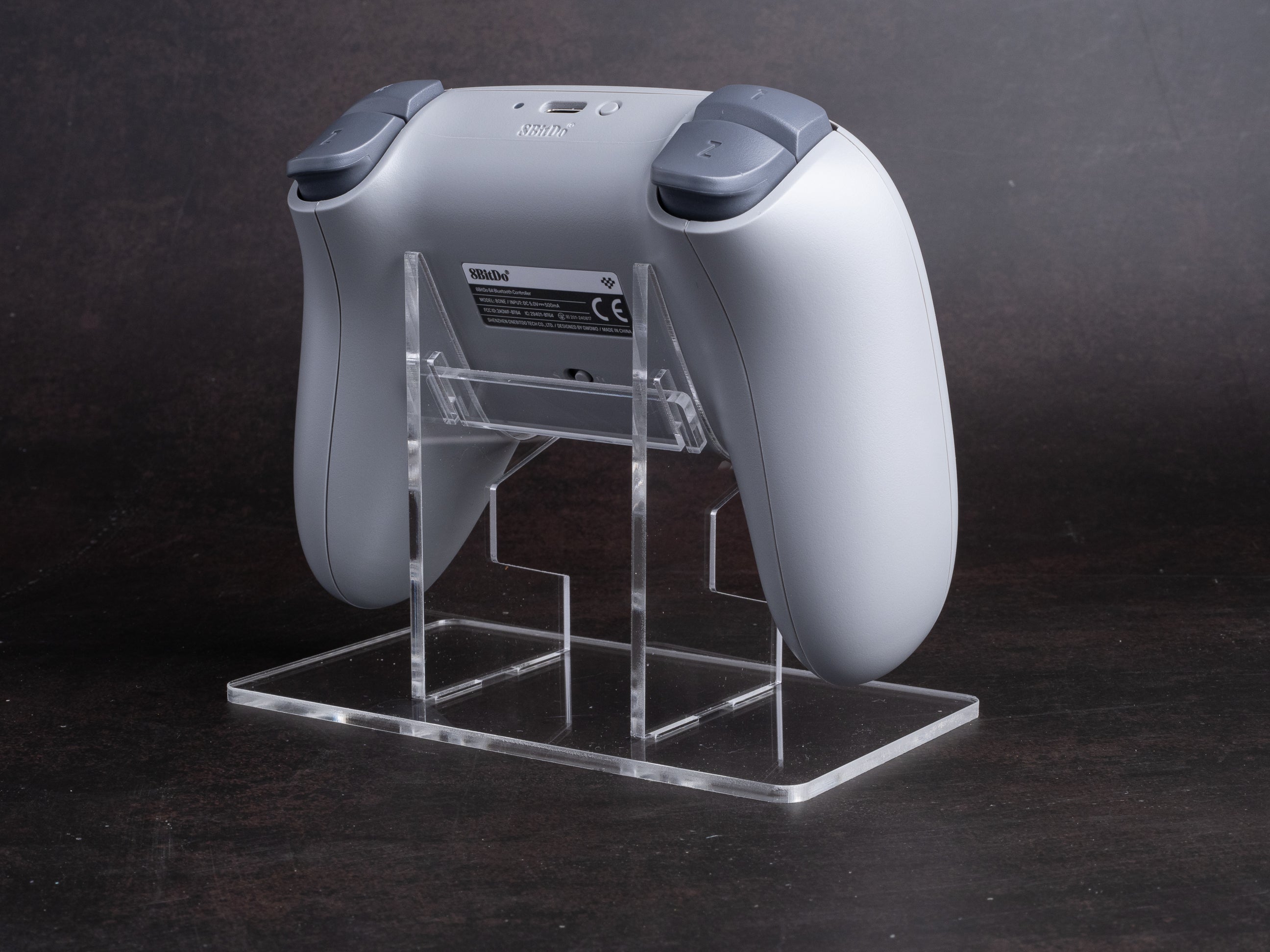 Acrilyc Stand for 8BitDo 64 Bluetooth Controller - Clear