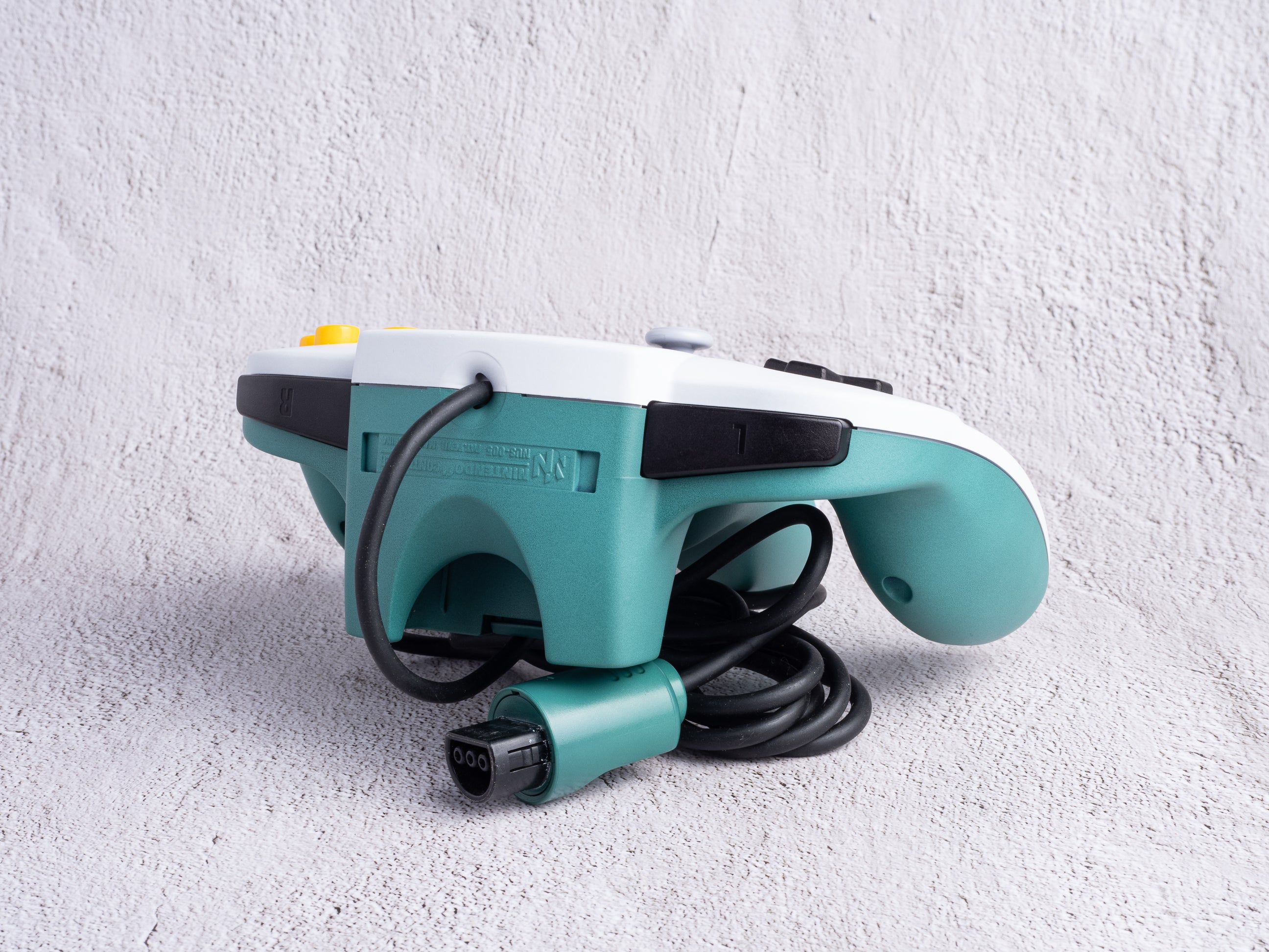 White x Emerald - Custom Painted Nintendo 64 Controller