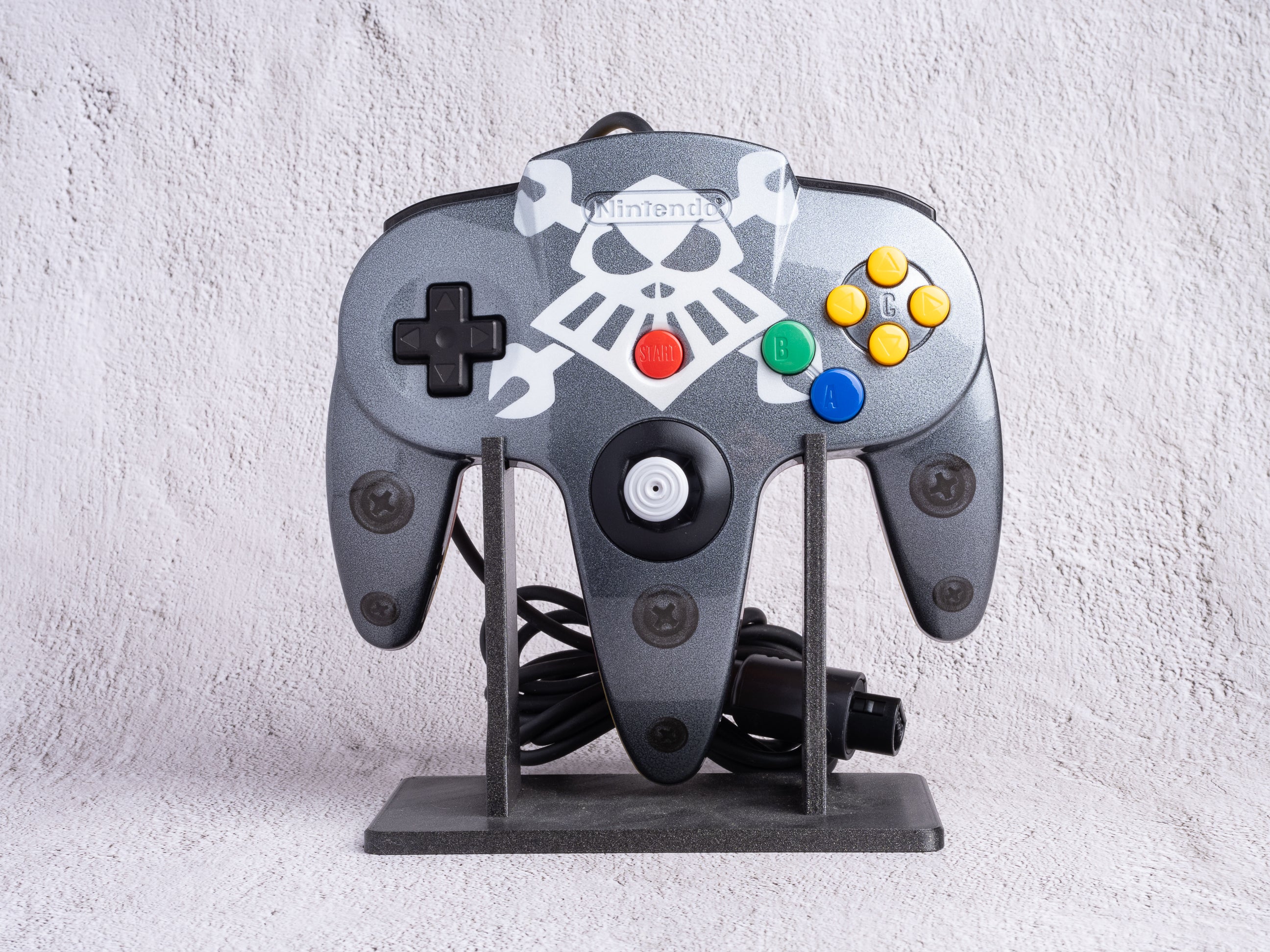 Henchman 800 - Official Custom Painted Nintendo 64 Controller