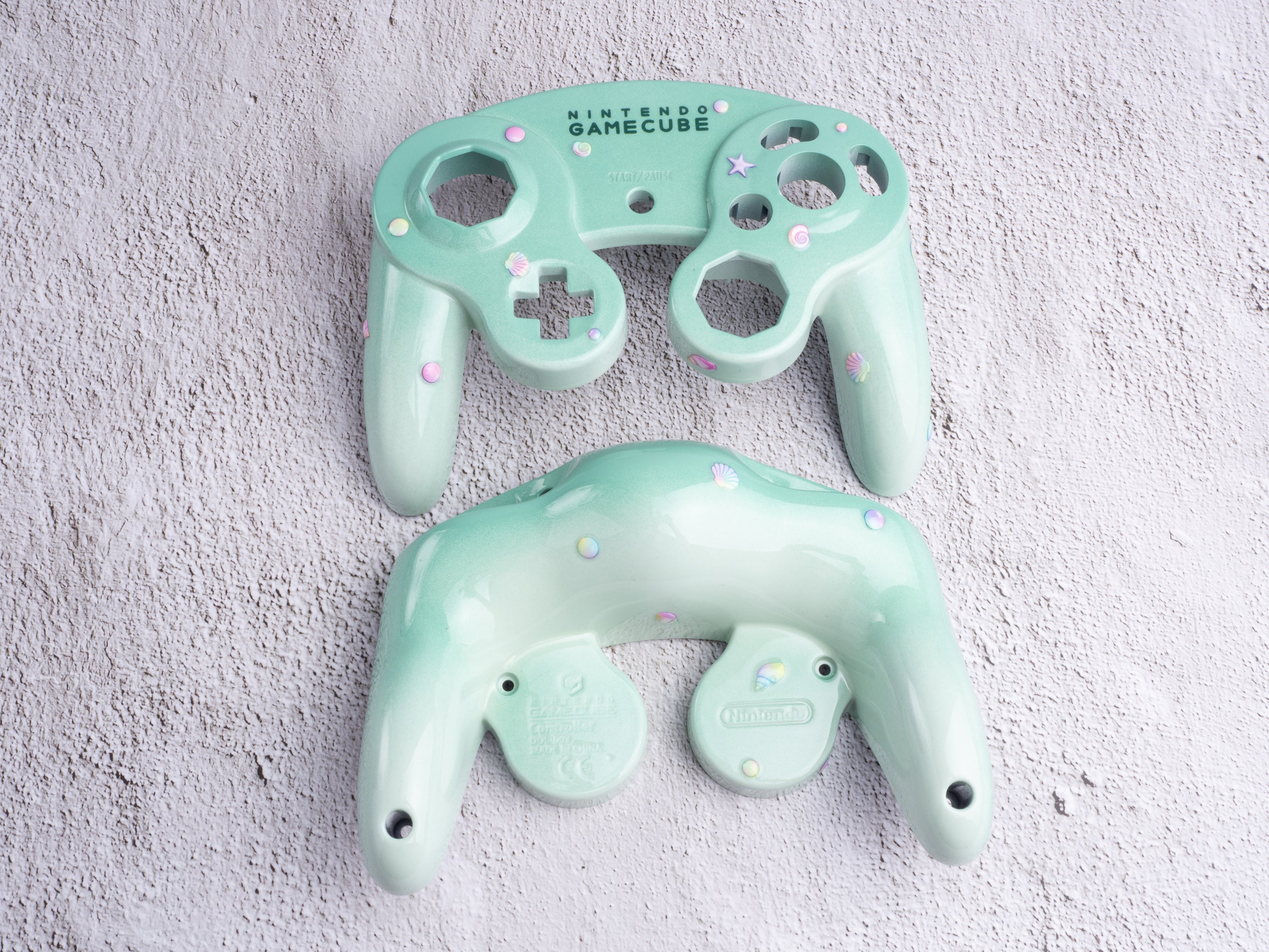 Seashells - Custom Painted GameCube Controller