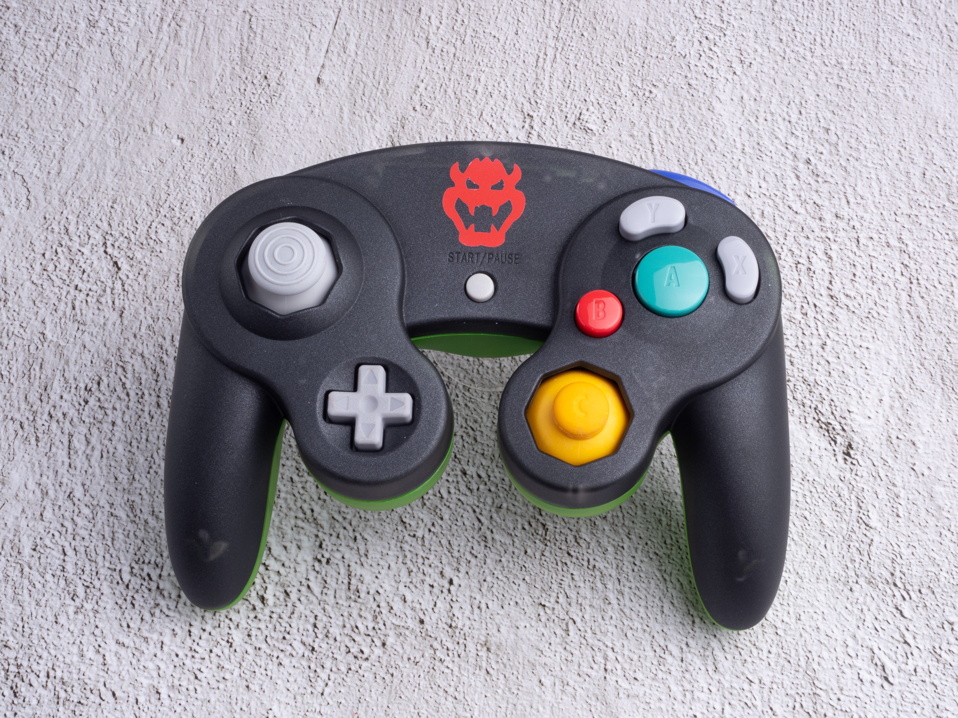 Bowser - Custom Painted GameCube Controller Shells (third party)