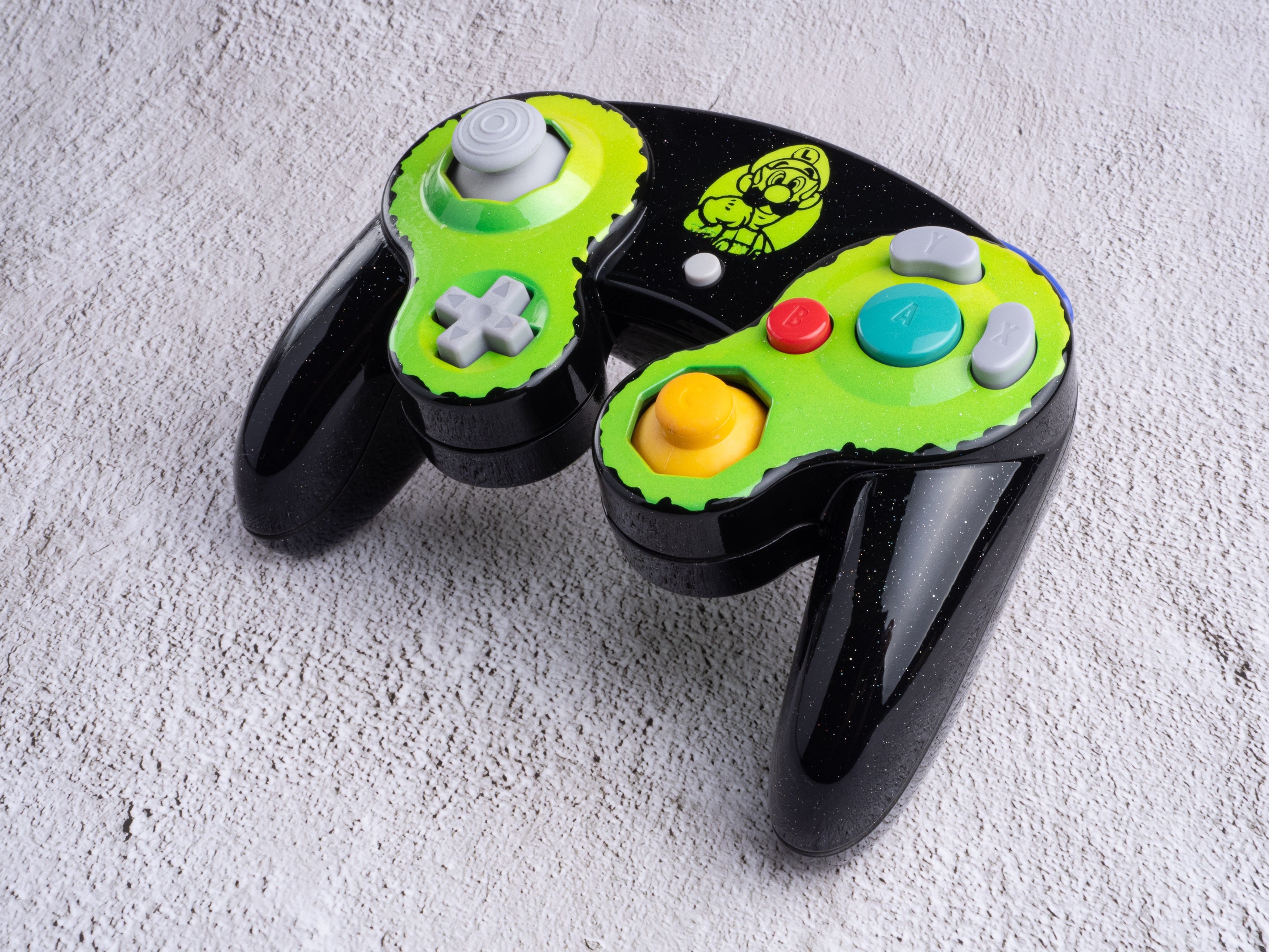 Luigi - Custom Painted GameCube Controller