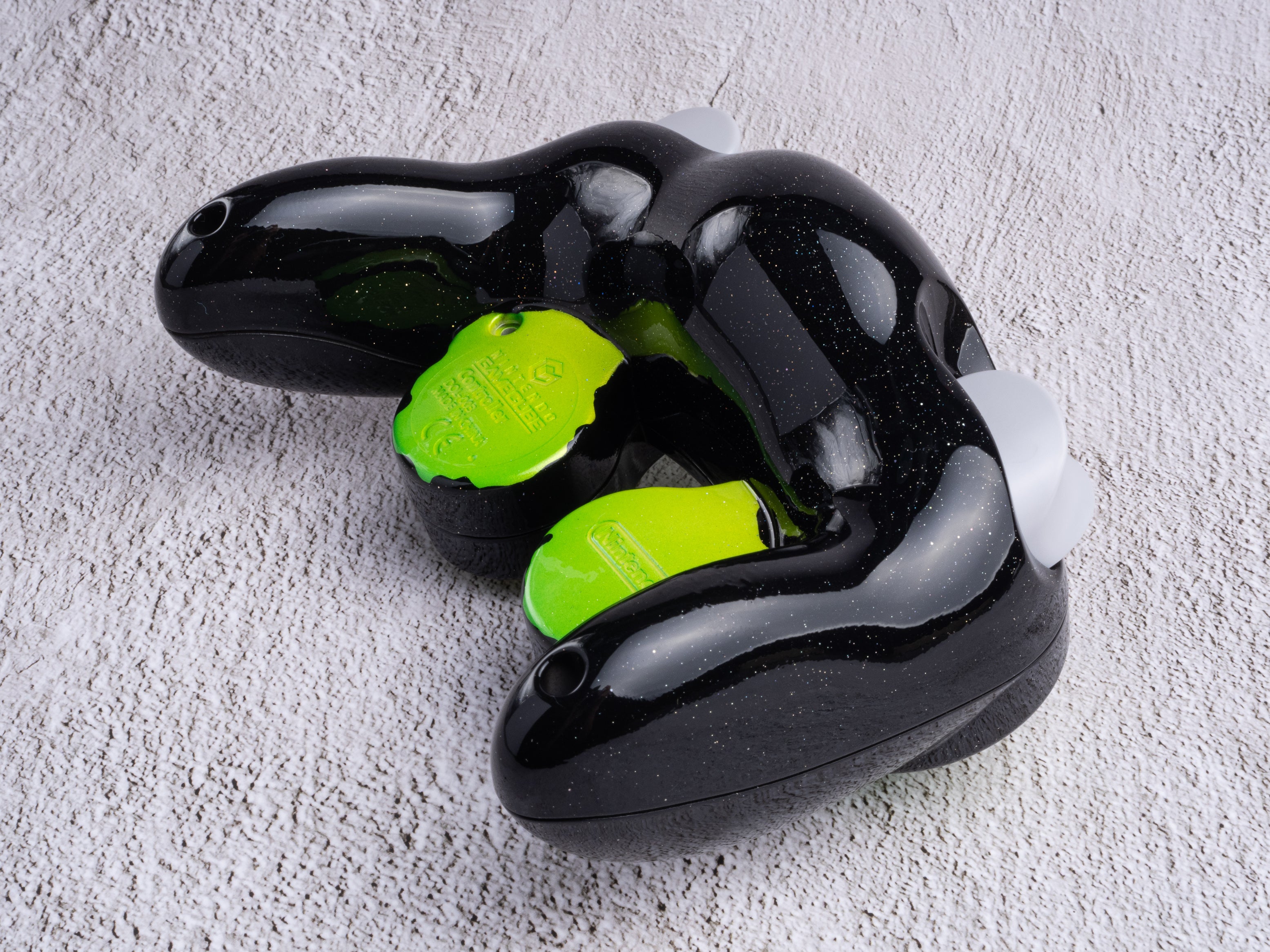 Luigi - Custom Painted GameCube Controller