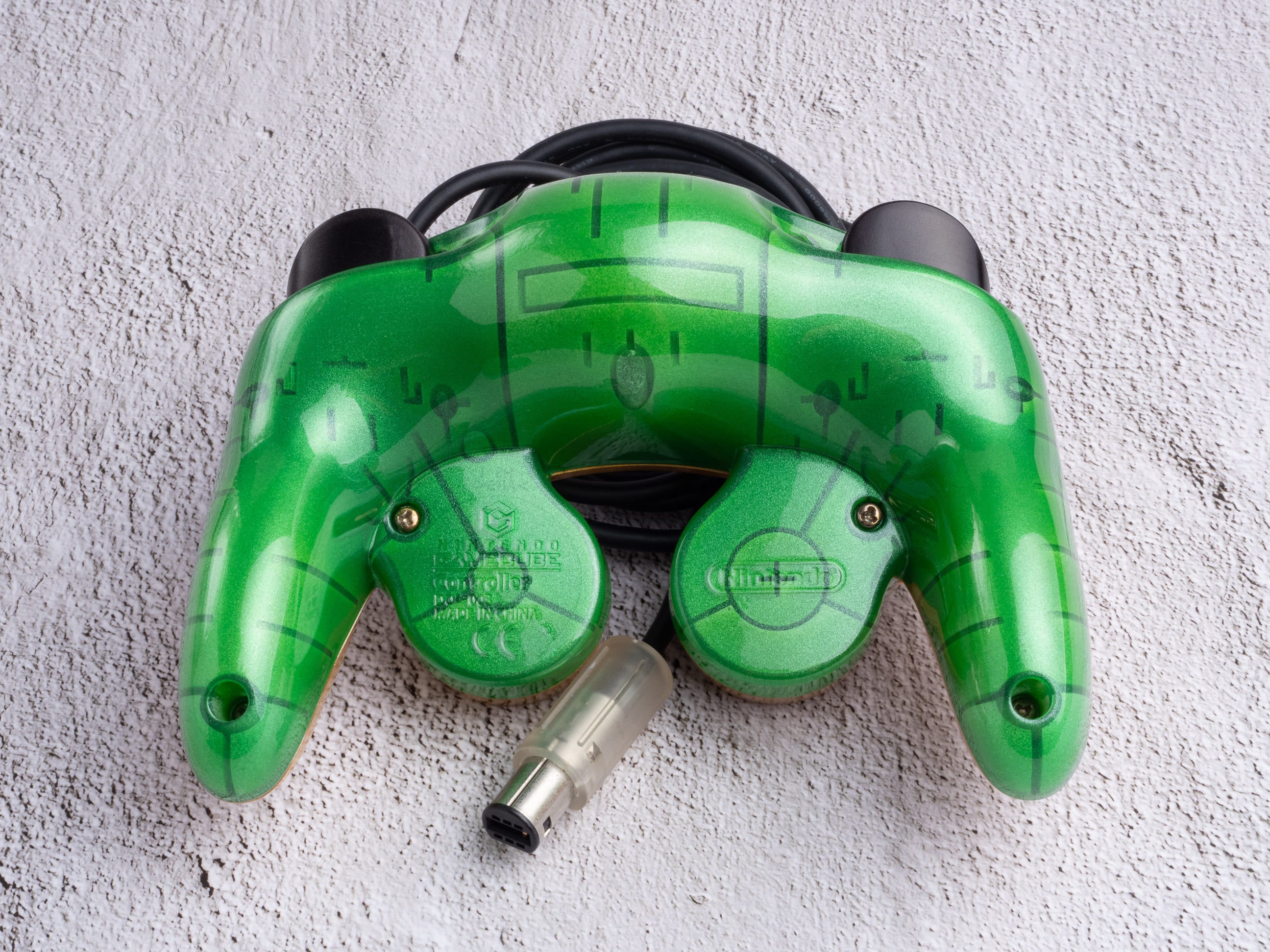 Gold and Green - Custom Painted GameCube Controller - Wired T3
