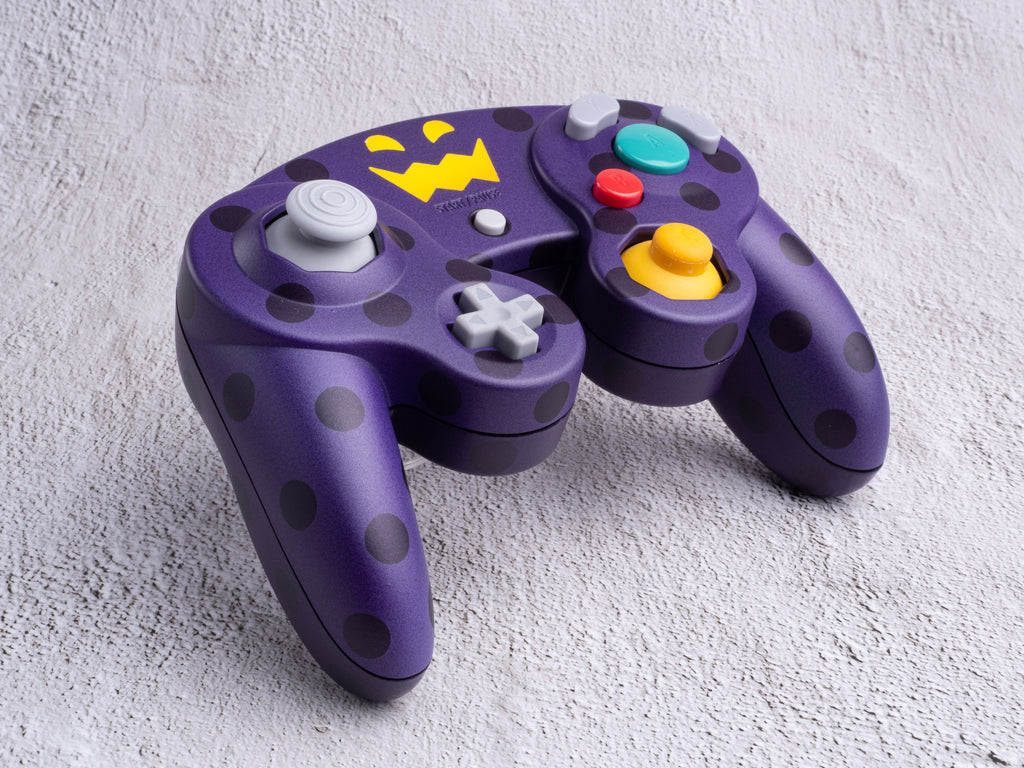 Black Chest - Custom Painted GameCube Controller