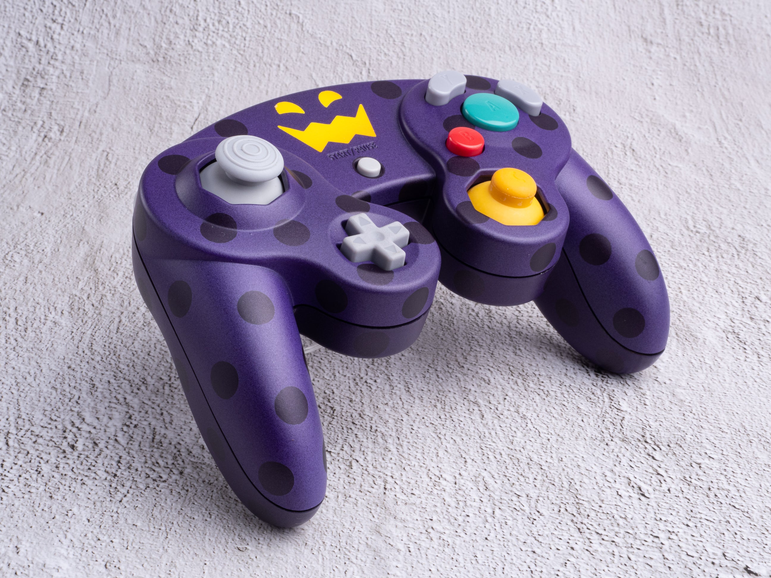 Black Chest - Custom Painted GameCube Controller