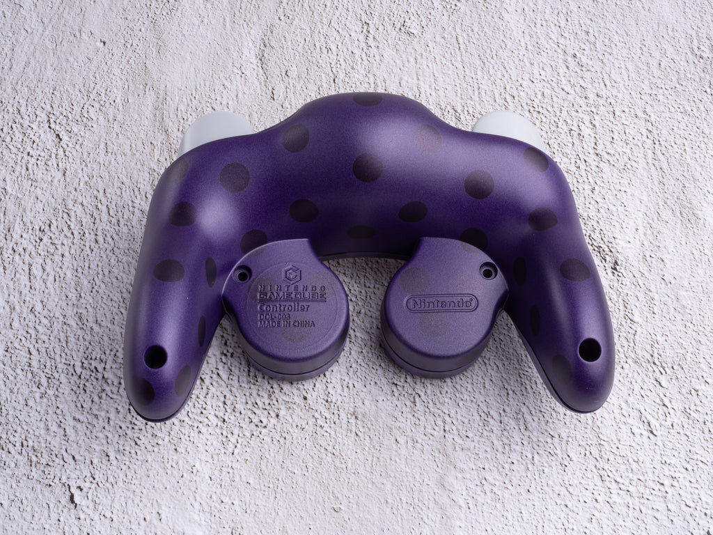Black Chest - Custom Painted GameCube Controller