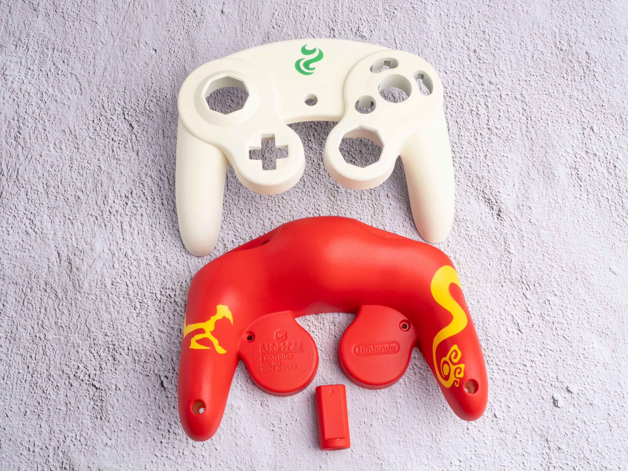 Red Lion - Custom Painted GameCube Controller