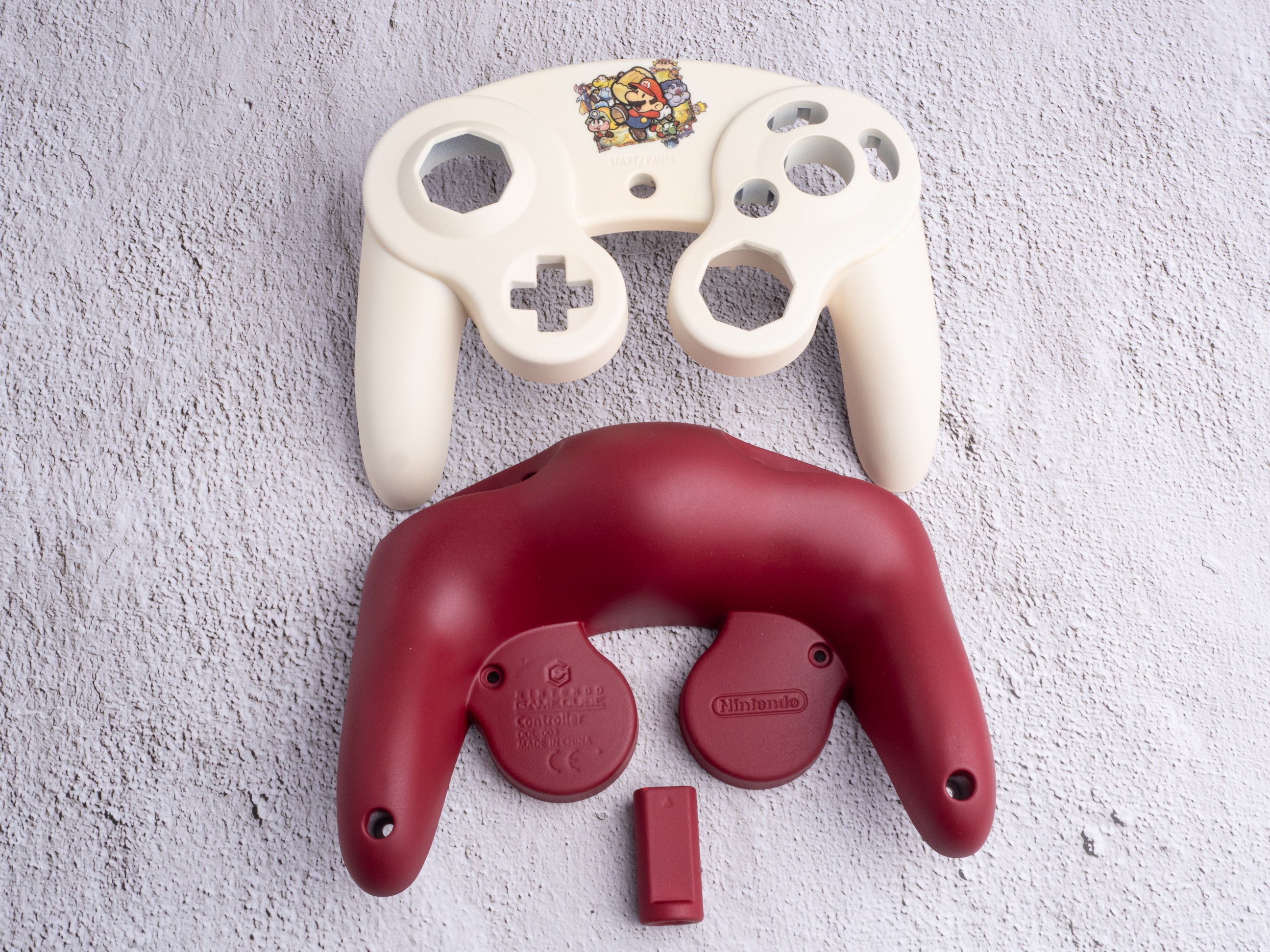 Paper Mario - Custom Painted GameCube Controller