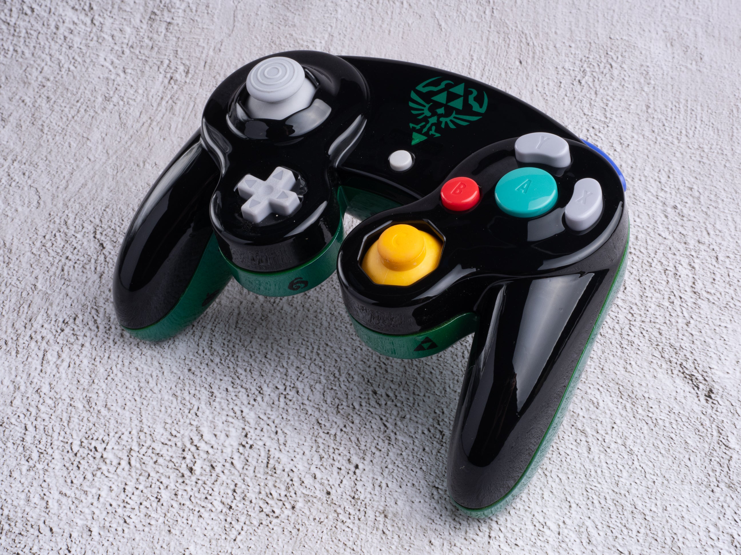 The Legend of Zelda - Custom Painted GameCube Controller