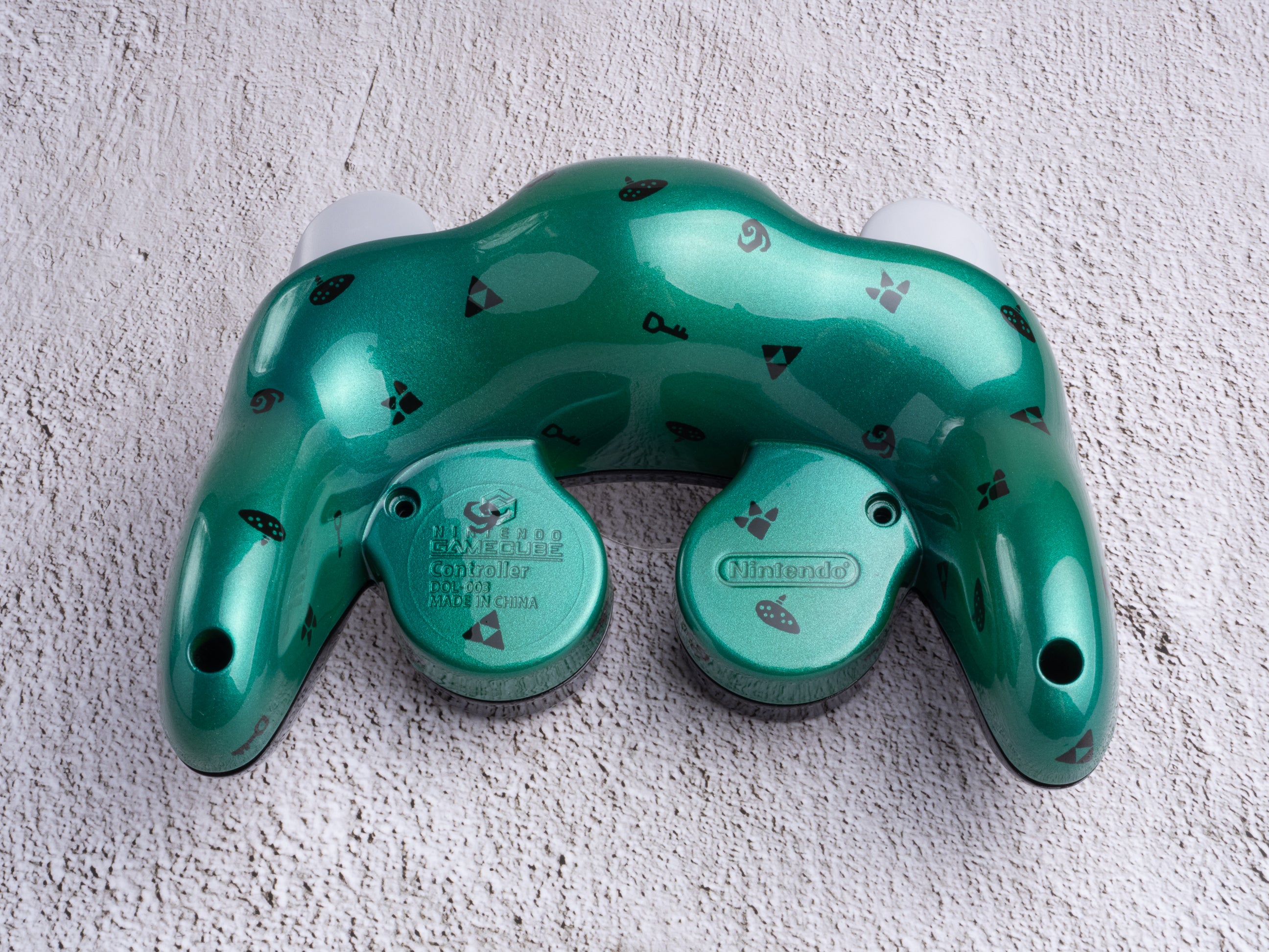 The Legend of Zelda - Custom Painted GameCube Controller
