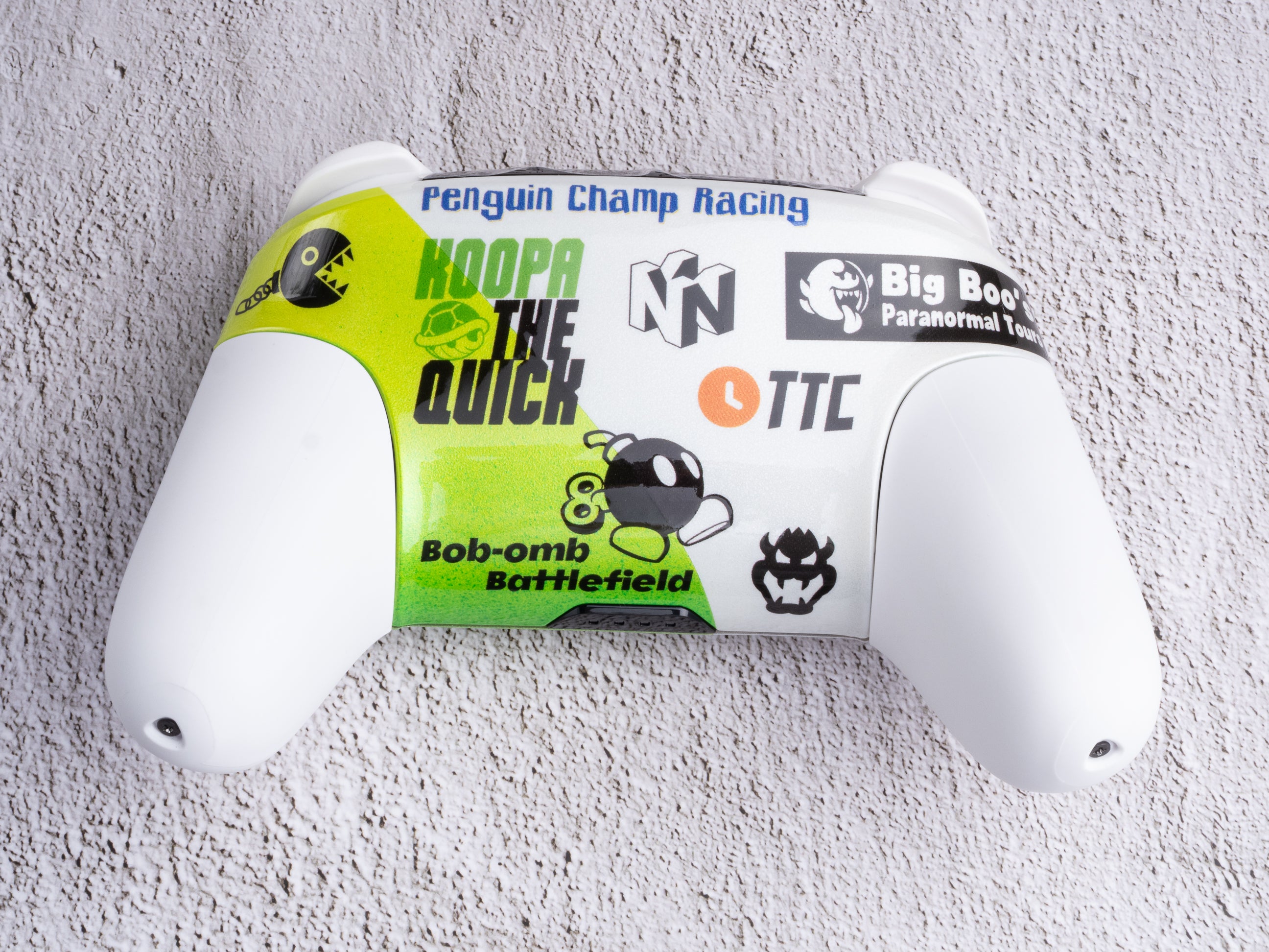 Super Mario 64 - Nintendo Switch Custom Controller