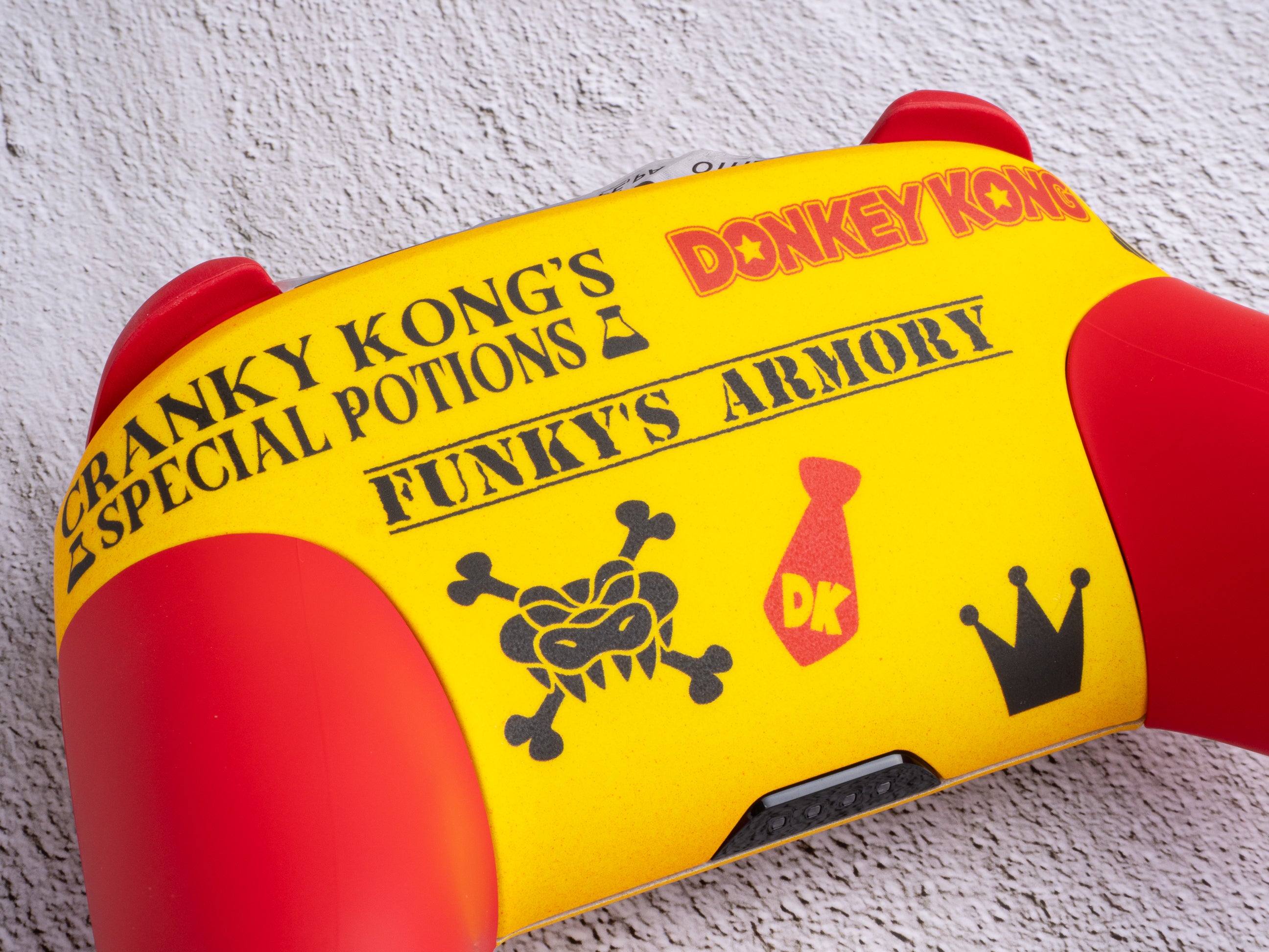 Donkey Kong - Nintendo Switch Custom Controller