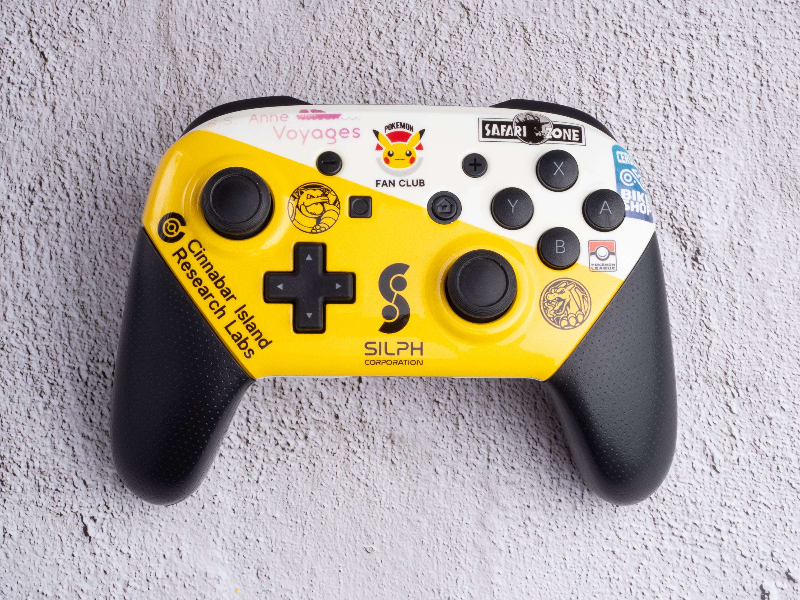 Pokémon Sponsors - Nintendo Switch Custom Controller