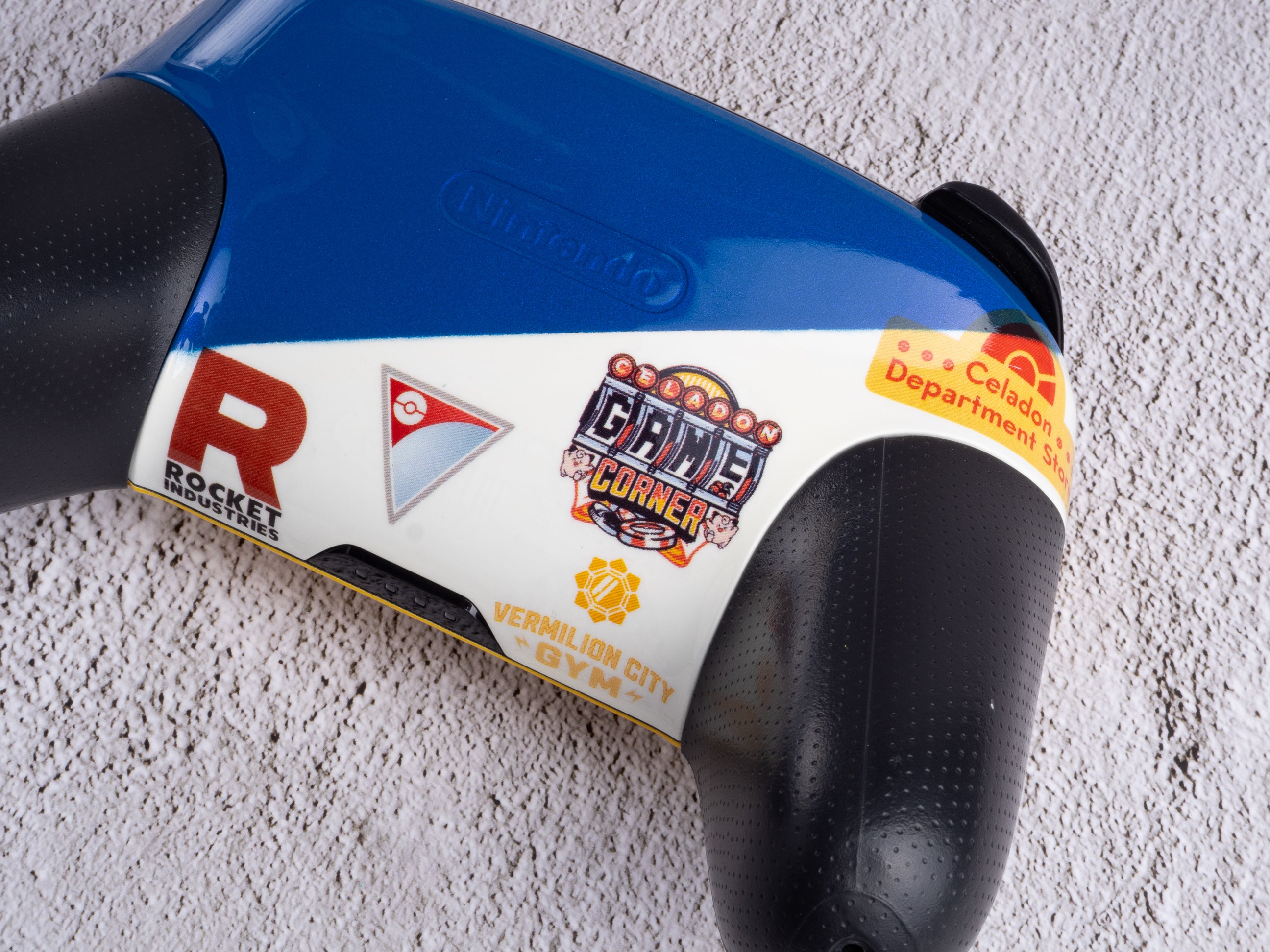 Pokémon Sponsors - Nintendo Switch Custom Controller