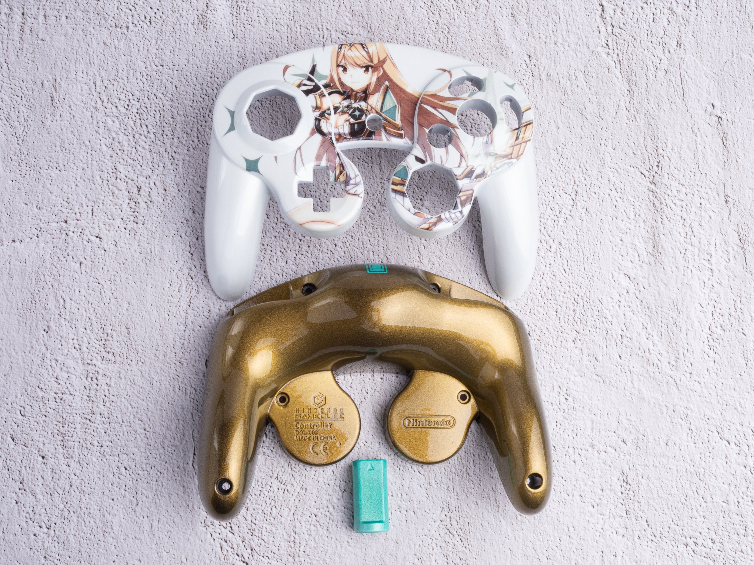 Mythra - Custom Painted GameCube Controller