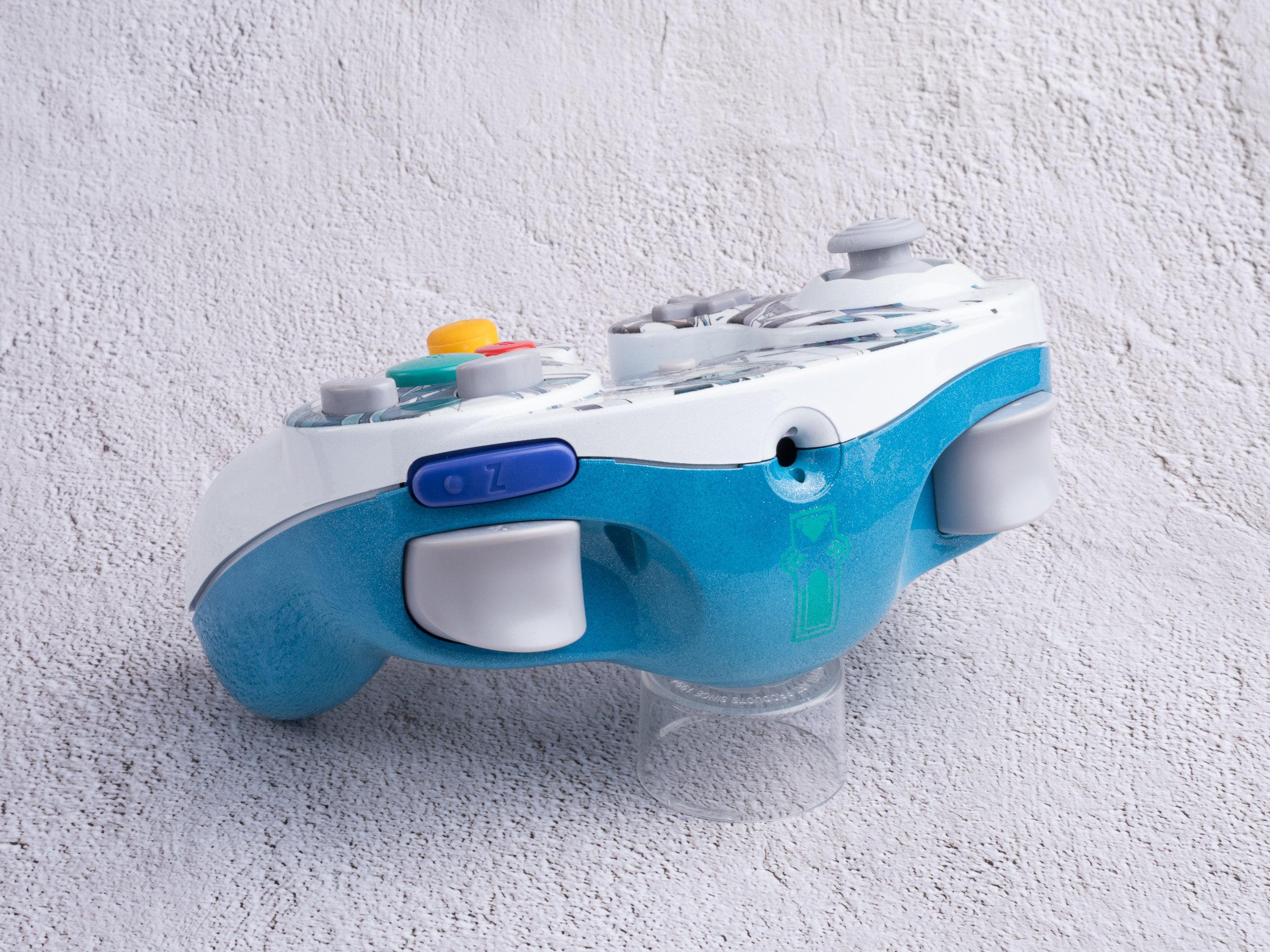 Pneuma - Custom Painted GameCube Controller