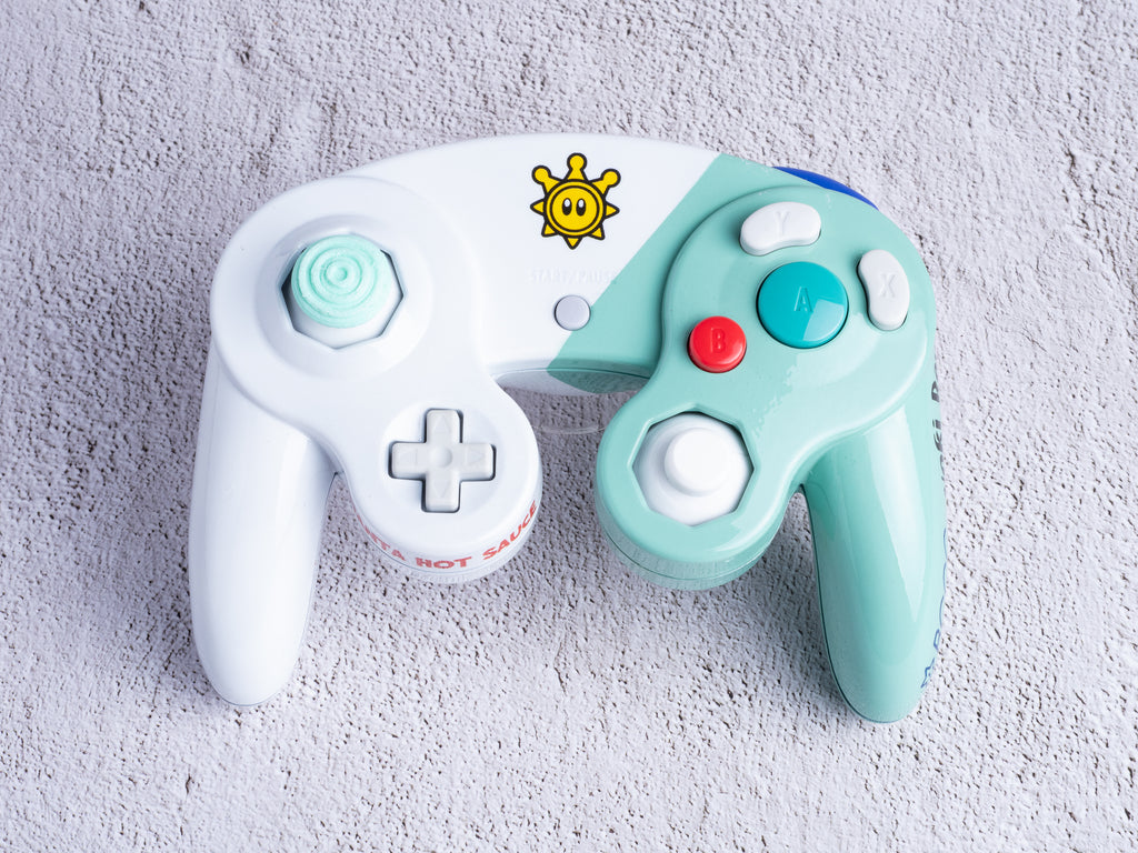 Super Mario Sunshine - Custom Painted GameCube Controller Shells