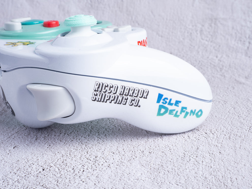 Super Mario Sunshine - Custom Painted GameCube Controller Shells