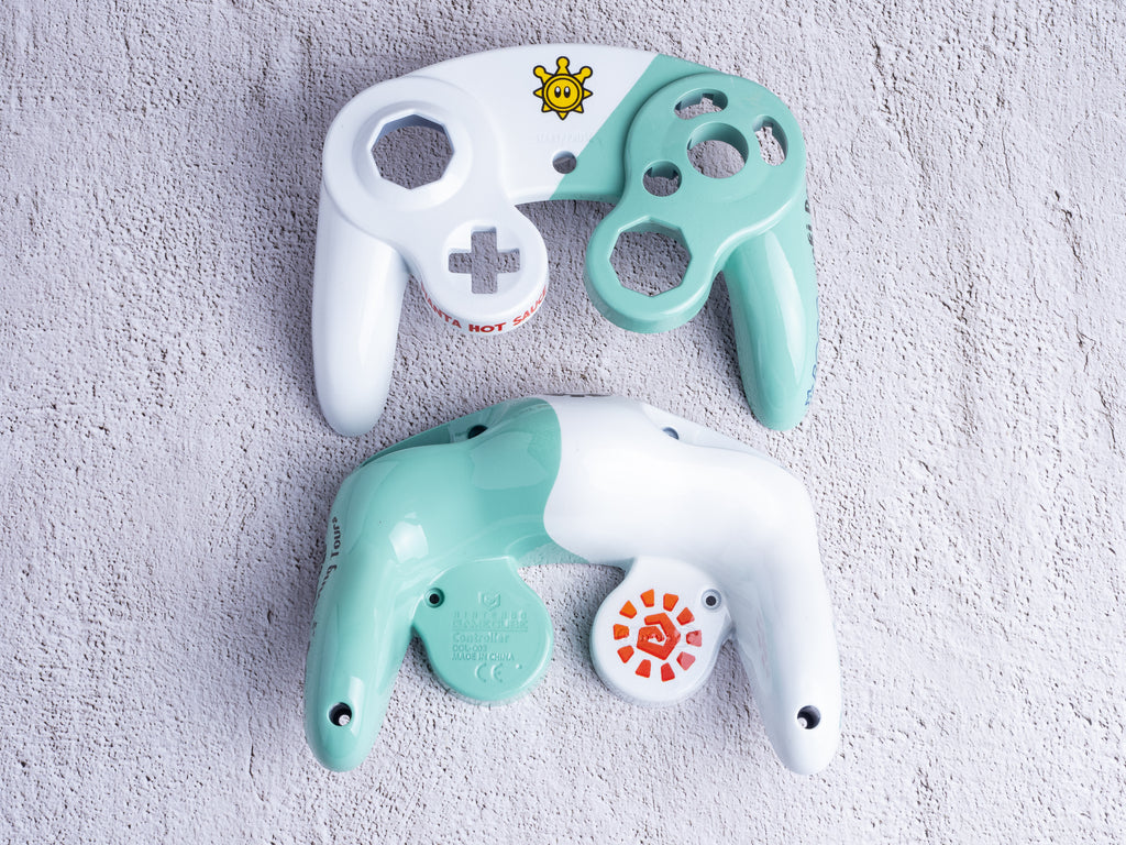 Super Mario Sunshine - Custom Painted GameCube Controller Shells