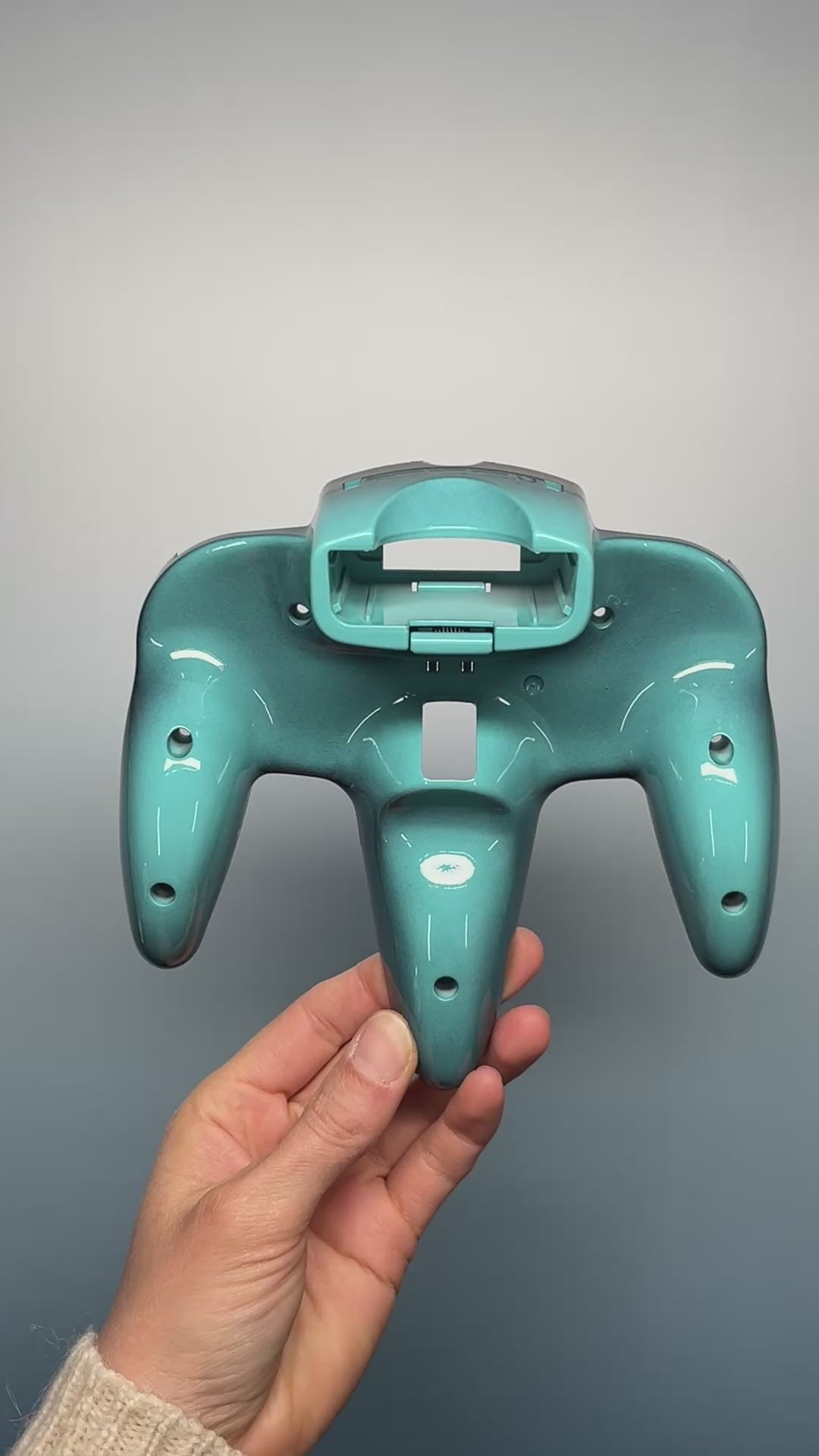 Emerald Gradient (Glossy) - Bottom Shell Only - Custom Painted Nintendo 64 Controller Shells